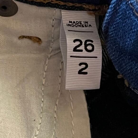 Loft Shorts Womens Size 26/2 Roll Cuff Denim Jean Mid Rise Bermuda summer dark - Picture 4 of 6